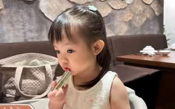 Đàm Thu Trang tiết lộ tính cách của Suchin được thừa hưởng từ Cường Đô La, ông xã liền nhận ngay và luôn