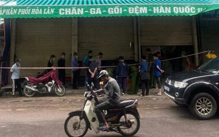 Đã xác định được nguyên nhân ban đầu vụ 2 vợ chồng ở Hòa Bình tử vong tại cửa hàng