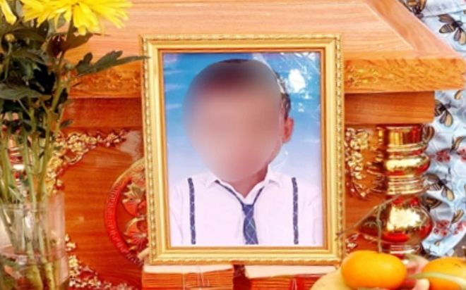 Bé trai 7 tuổi xin đi thả diều, bà ngoại chết lặng khi hay tin thi thể cháu nằm dưới ao