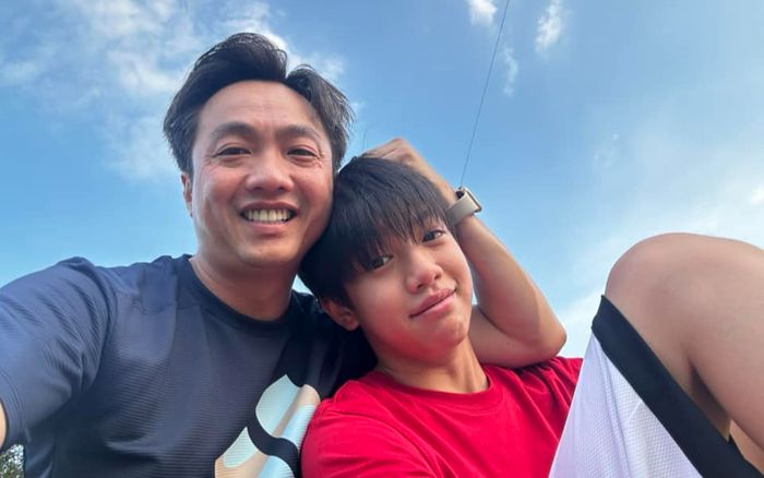 Cường Đô La check-in bên Subeo, vóc dáng cậu cả gây ngỡ ngàng