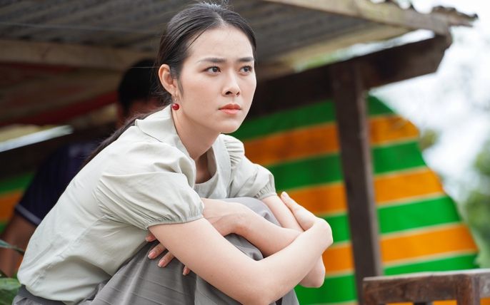 Diệp Bảo Ngọc gây tranh cãi trong Lật Mặt 6 của Lý Hải