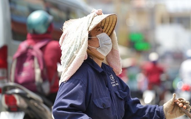 Miền Bắc, miền Trung chính thức bước vào 'chảo lửa', có nơi nắng nóng lên đến 40 độ