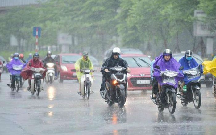 Đang nắng nóng đỉnh điểm, miền Bắc lại chuẩn bị đón đợt không khí lạnh tràn về nhiệt độ giảm đột ngột