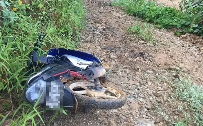 Vụ cô giáo rơi xuống vực tử vong: Xót lòng tiếng khóc của bé gái 4 tuổi, luôn miệng đòi mẹ ở tang lễ