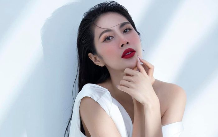 Bị 'mỉa mai' chuyện bất đồng trong lời nói, Thủy Tiên đáp trả thế nào?