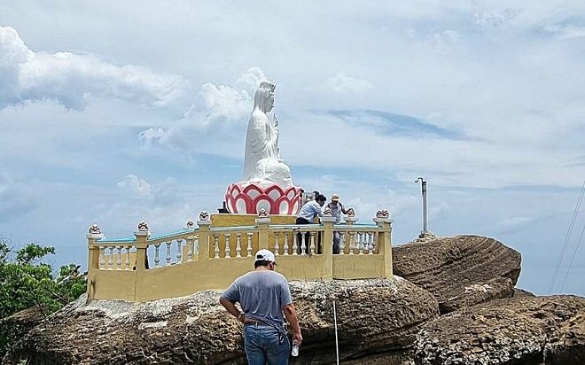 Diễn biến mới vụ nam du khách chết bí ẩn dưới chân tượng phật trên đảo Phú Quý