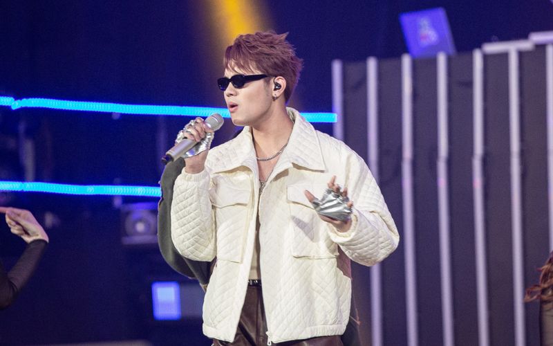 Lâm Phúc 'lột xác' trên sân khấu Vietnam Idol 2023