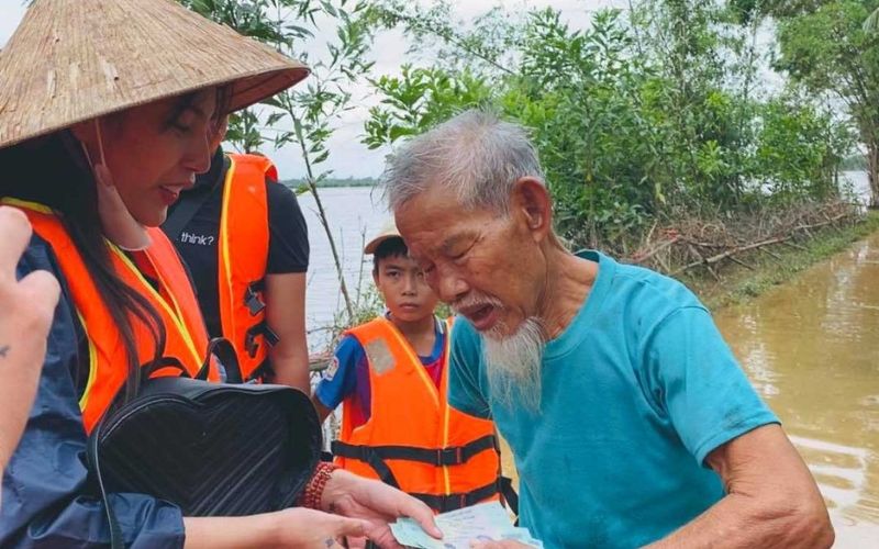 Phía Thủy Tiên cảm ơn chính quyền Quảng Ngãi