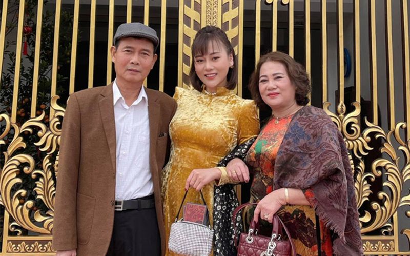 Nhiều lần bị bố mẹ giục cưới, Phương Oanh nói gì?