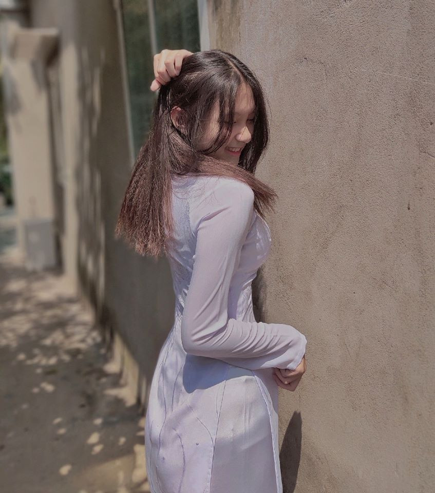 This image has an empty alt attribute; its file name is a4.jpg