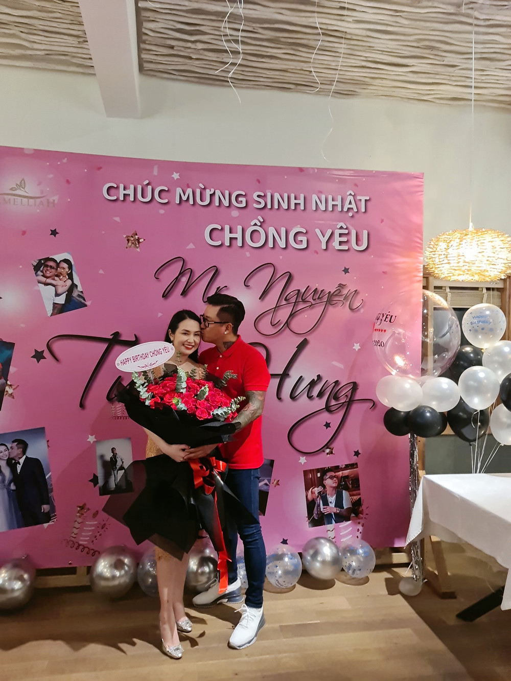 Tuấn Hưng hạnh phúc vì được bà xã Hương Baby tổ chức sinh nhật bất ngờ Ảnh 1