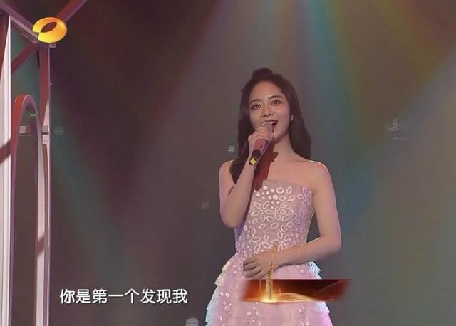 Tống Uy Long lên tiếng giải thích về làn da xấu, nổi đầy mụn của mình Ảnh 4