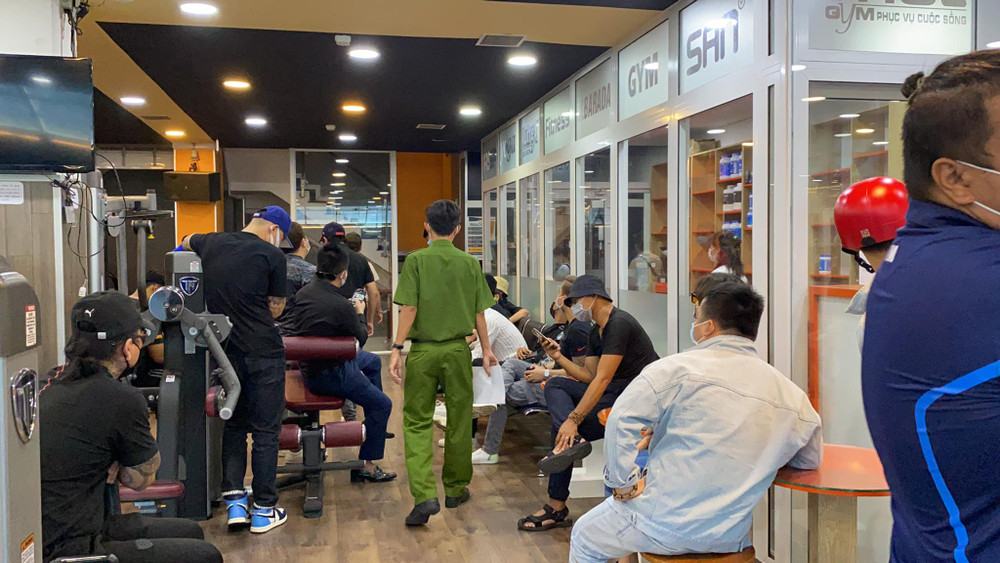 NSND Việt Anh nhắc nhở cách ứng xử vụ gymer xúc phạm cố NS Chí Tài, Cát Phượng lên tiếng phản hồi đàn anh Ảnh 6