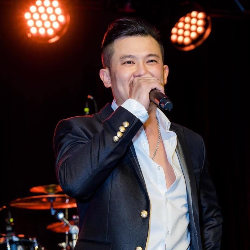 Quách Tuấn Du òa khóc khi hay tin Vân Quang Long qua đời Ảnh 7