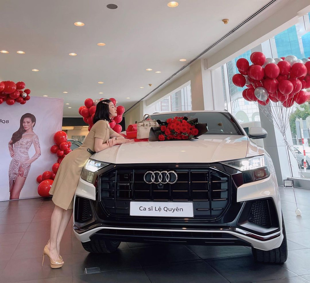 Hết khoe cơ ngơi xịn, Lệ Quyên tiếp tục khiến dân tình trầm trồ khi tậu xế hộp tiền tỉ Ảnh 3