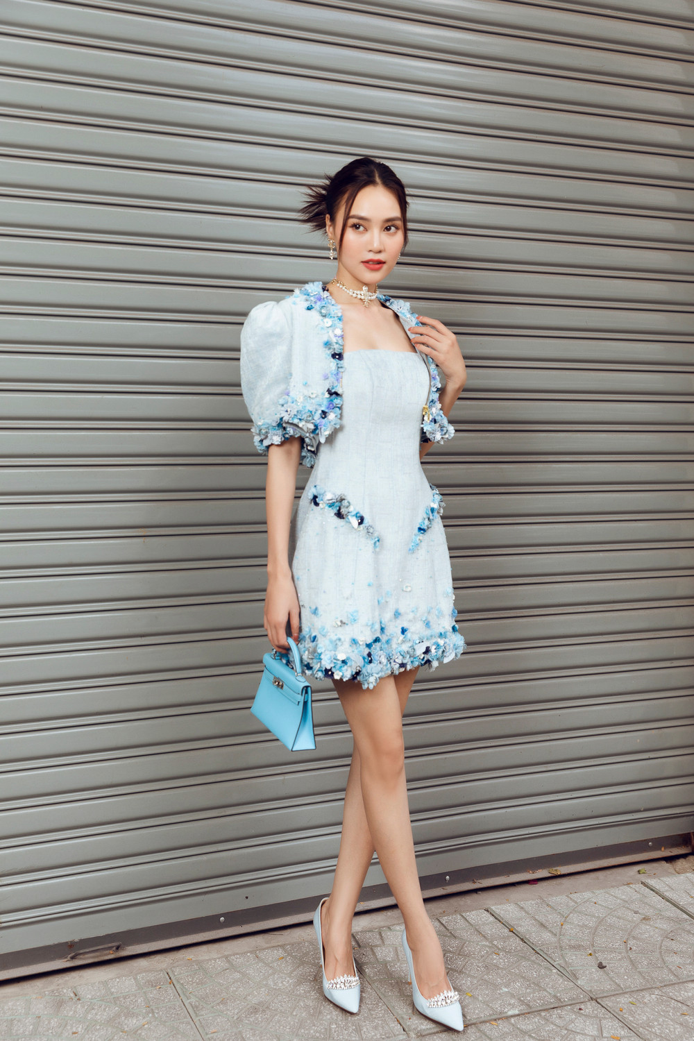 Ninh Dương Lan Ngọc đẹp không góc chết, làm sáng bừng cả góc phố Sài Gòn Ảnh 5