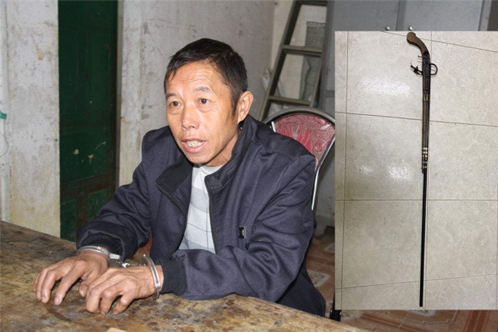 Mâu thuẫn sau khi uống rượu say, chồng cầm súng bắn vợ dính 15 viên đạn phải nhập viện cấp cứu Ảnh 1