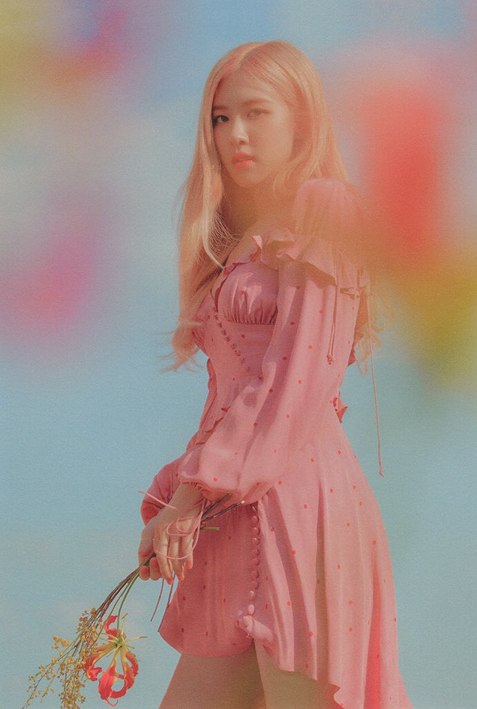 Rosé (BlackPink) 'chơi lớn' sẽ diễn bài debut solo trước cả ngày phát hành tại đây! Ảnh 6