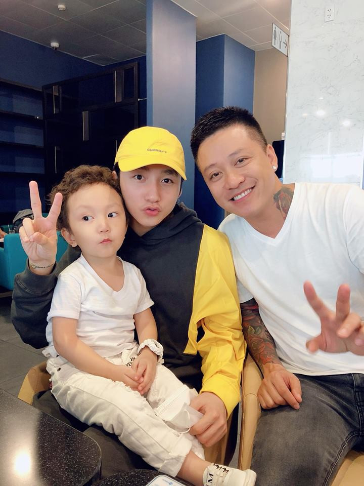Tuấn Hưng khoe con là fan cứng của Isaac và Sơn Tùng M-TP Ảnh 3