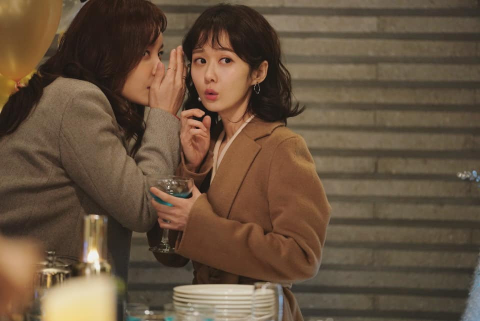 Jang Nara gây sốt với nhan sắc 41 tuổi, miệt mài quay 'Cô chủ ma quái' thâu đêm Ảnh 3