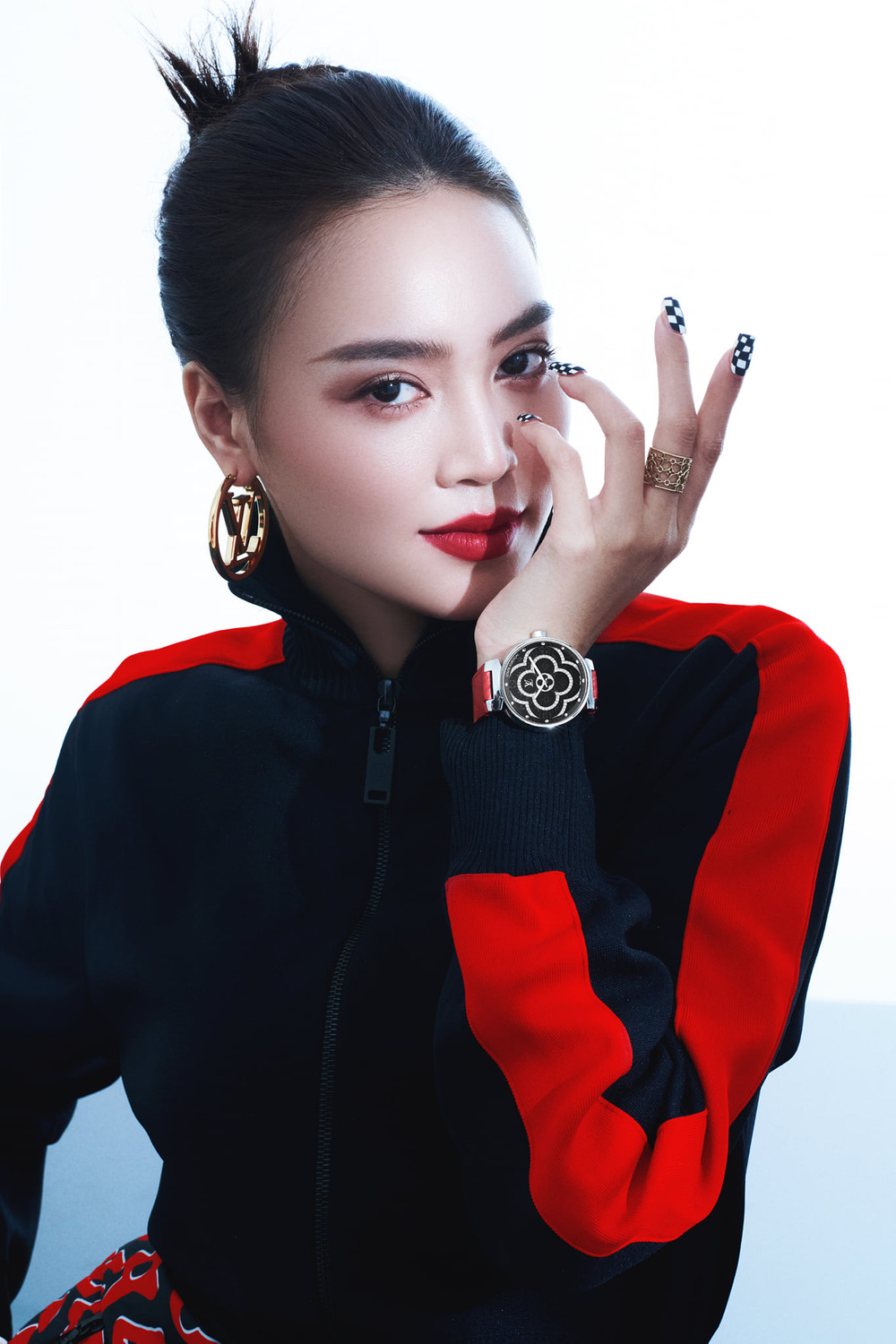 Ninh Dương Lan Ngọc chia sẻ về danh xưng 'ngọc nữ': 'Tôi không chuẩn mực đến nền nã như vậy' Ảnh 3