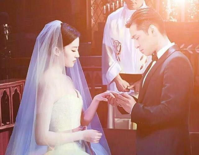 Hồ Ca và Lưu Diệc Phi đã kết hôn, có đăng ký đàng hoàng từ đầu năm 2020? Ảnh 2
