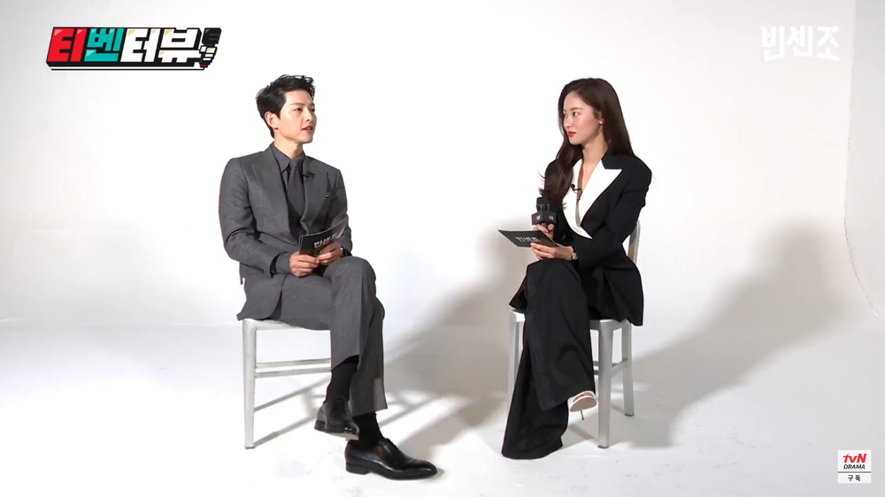 Song Joong Ki thích thú chọc ghẹo 'tình mới' Jeon Yeo Bin Ảnh 4