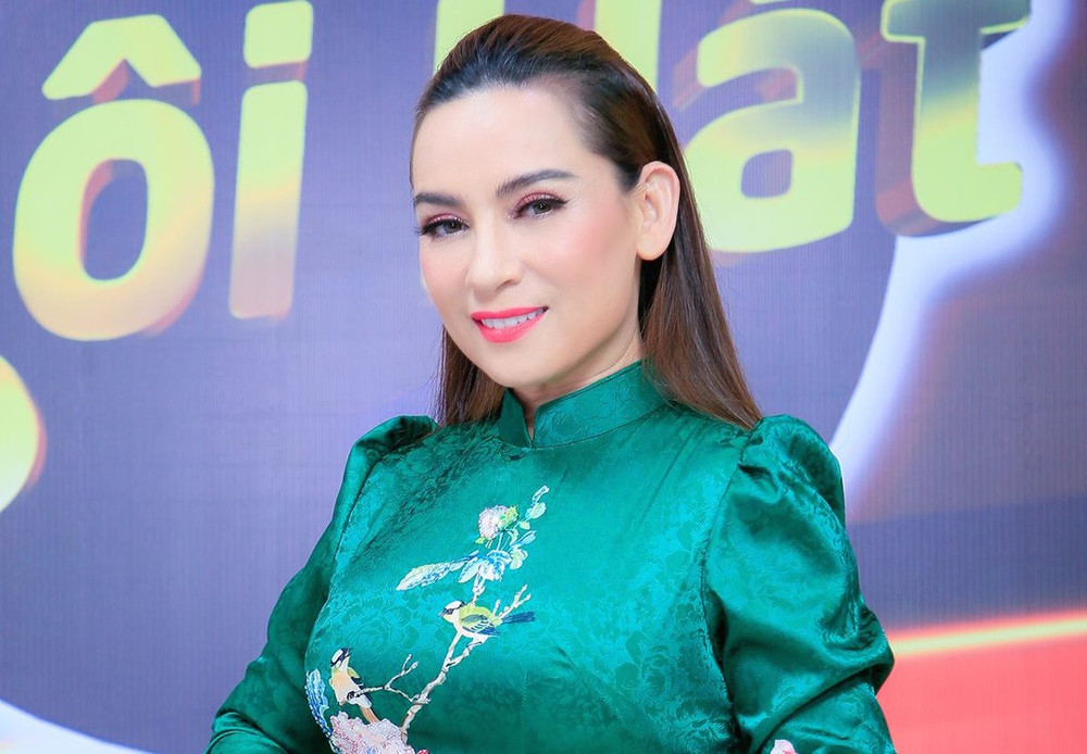 Hồ Văn Cường đã có thay đổi tích cực sau khi bị mẹ nuôi Phi Nhung đăng đàn tỏ thái độ không hài lòng Ảnh 4