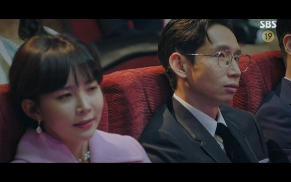 'Penthouse 2' tập 1: Eugene cưới chồng cũ Kim So Yeon, đám cưới thế kỷ của hai cặp đôi 'cắm sừng' nhau Ảnh 4