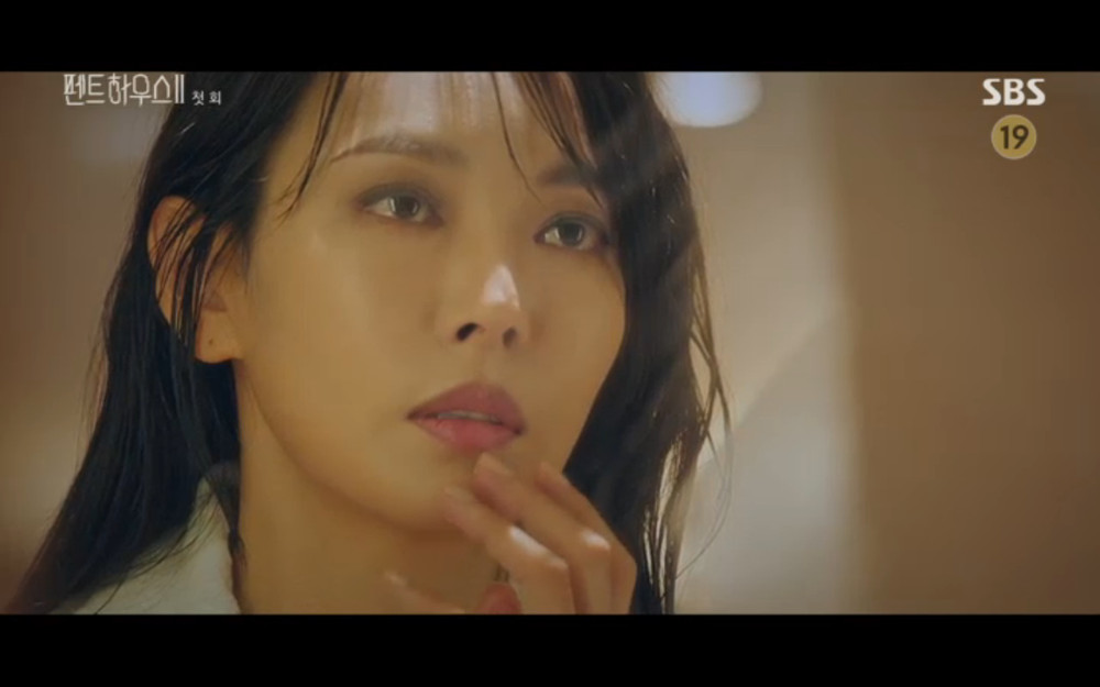 'Penthouse 2' tập 1: Eugene cưới chồng cũ Kim So Yeon, đám cưới thế kỷ của hai cặp đôi 'cắm sừng' nhau Ảnh 19
