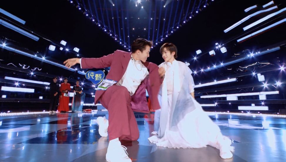 Độ hot của 'couple thần tiên' Hảo Đa Vũ - Sáng tạo doanh 2021 đánh bại cả Bác Quân Nhất Tiêu Ảnh 6