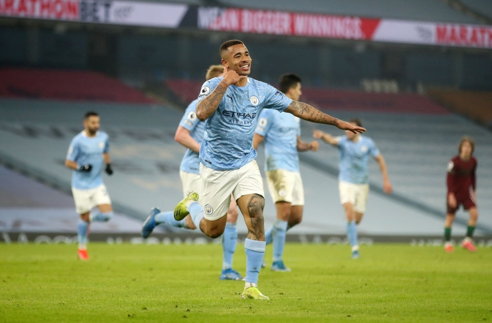 Man City hơn MU 15 điểm, điều độ hai kỷ lục ấn tượng Ảnh 1