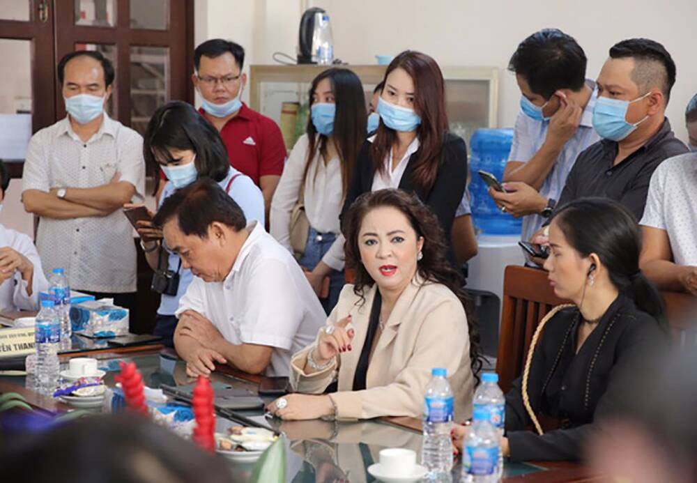 Chuyện tình cờ đến bất ngờ khiến vợ Dũng 'lò vôi' phát hiện ra ông Võ Hoàng Yên lừa đảo Ảnh 3