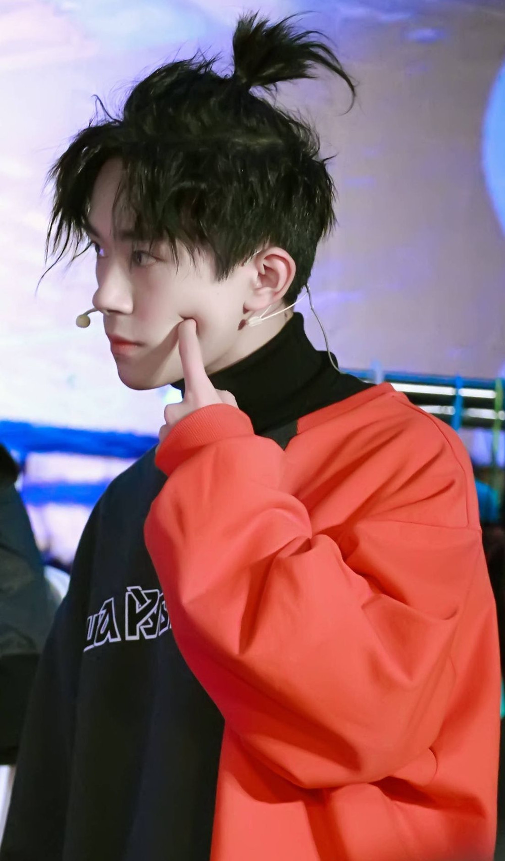 5 mỹ nam Cbiz gây sốt với đầu quả táo: Tiêu Chiến cưng xỉu, xót xa trước Thiên Tỉ vì mất mát này! Ảnh 13