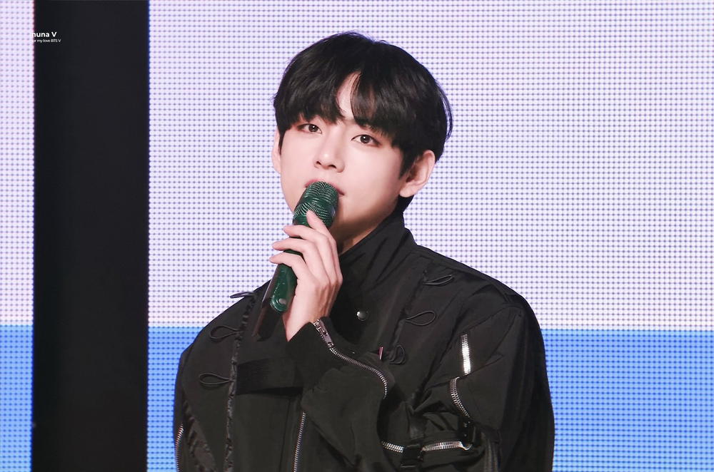 V (BTS) khẳng định vị thế 'ông hoàng fancam' với kỉ lục mới trên Youtube Ảnh 3