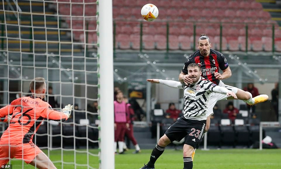 Pogba nổ súng đưa MU vào tứ kết Europa League Ảnh 3