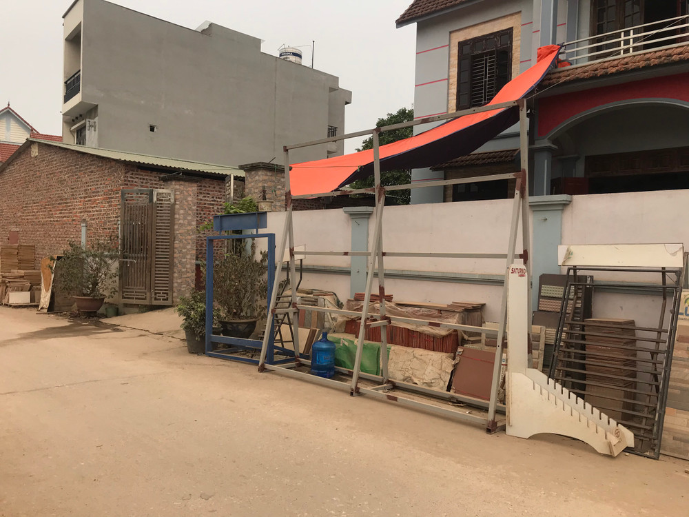 Vụ học sinh lớp 9 đâm tử vong bạn lớp 8: 'Thằng bé còn nhỏ, còn nhiều dự định phía trước vậy mà…' Ảnh 1
