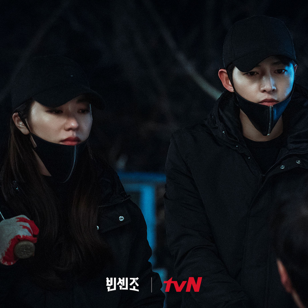 'Vincenzo' của Song Joong Ki hoãn chiếu, đây là động thái của Song Hye Kyo - Sehun (EXO)! Ảnh 3