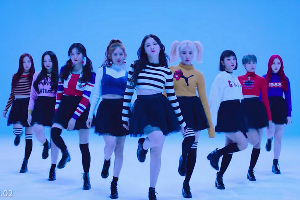 Momoland có MV đầu tiên đạt 500 triệu view, đứng chung hàng với Twice và BlackPink Ảnh 5