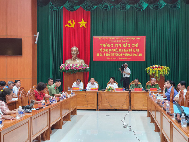 Vụ bé gái 5 tuổi bị sát hại ở TP Bà Rịa: Nghi phạm bóp cổ nạn nhân đến chết, xâm hại tình dục rồi bỏ đi Ảnh 2