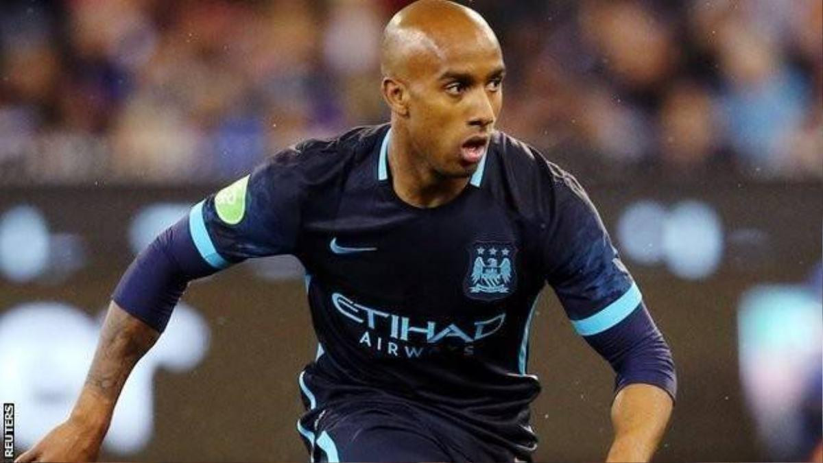 Fabian Delph nhiều khả năng không thể ra sân trong trận gặp ĐTVN. Ảnh: BBC