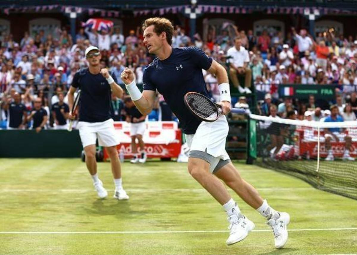 Murray giúp Vương quốc Anh vào bán kết Davis Cup sau 34 năm