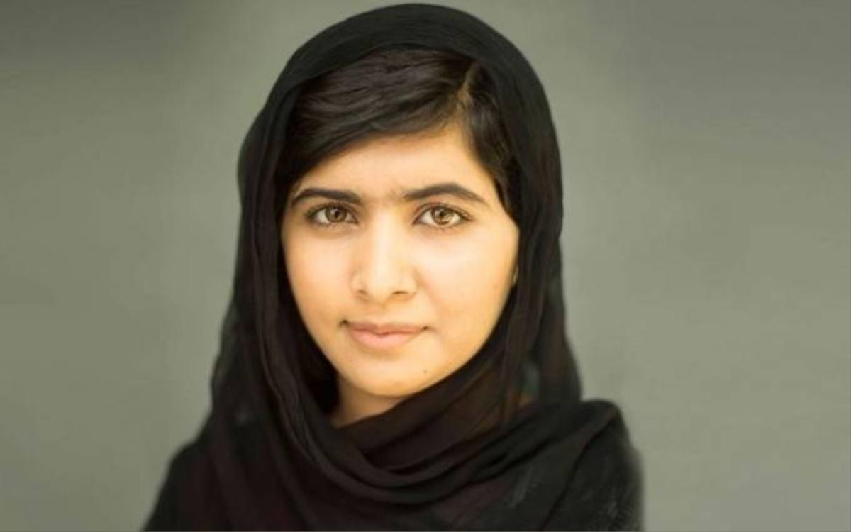 Malala Yousafzai, nhà hoạt động cho quyền giáo dục của nữ giới người Pakistan, người nhận giải Nobel trẻ nhất đến hiện giờ.