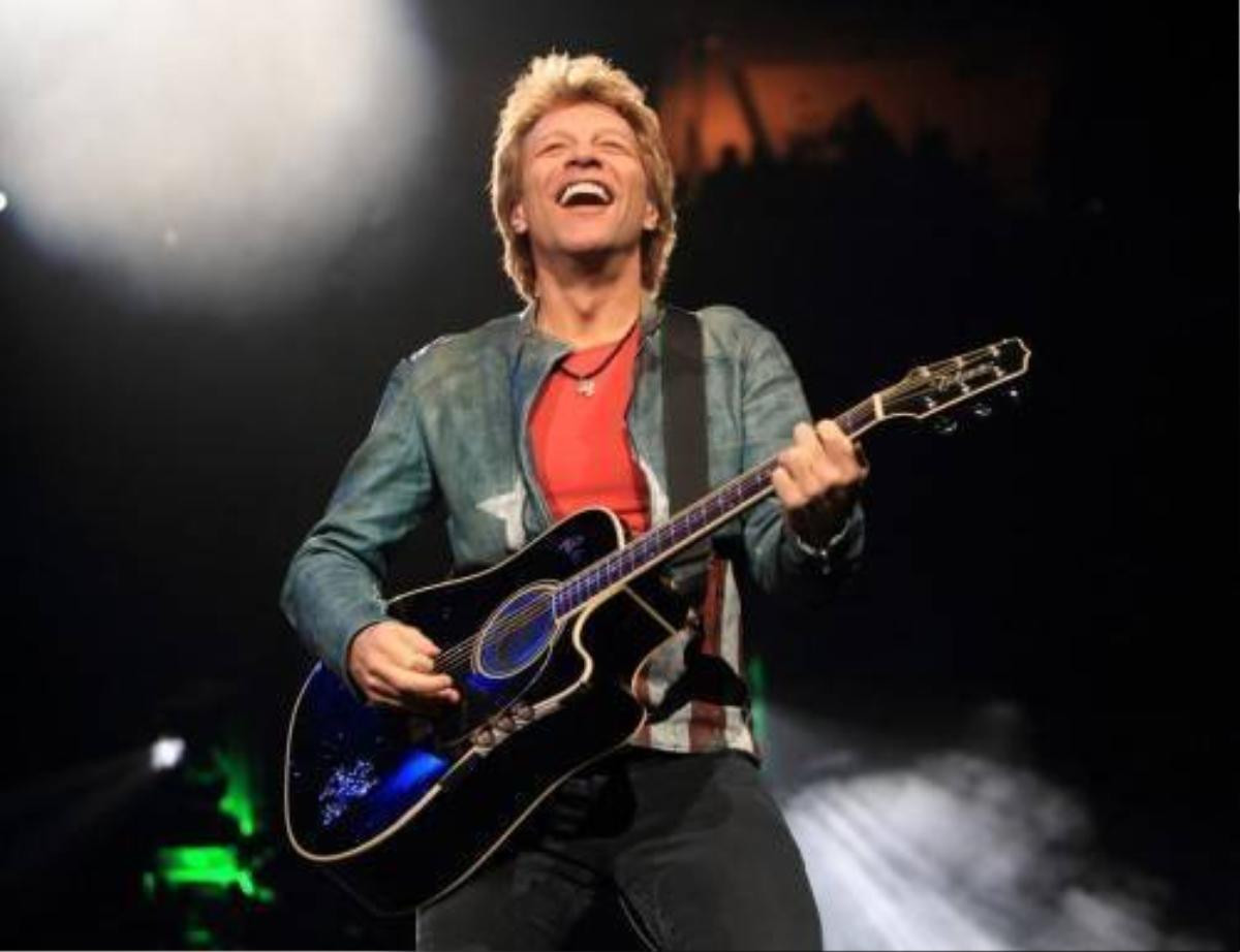 Mừng lễ Thất tịch, Bon Jovi hát hit Đặng Lệ Quân Ảnh 1