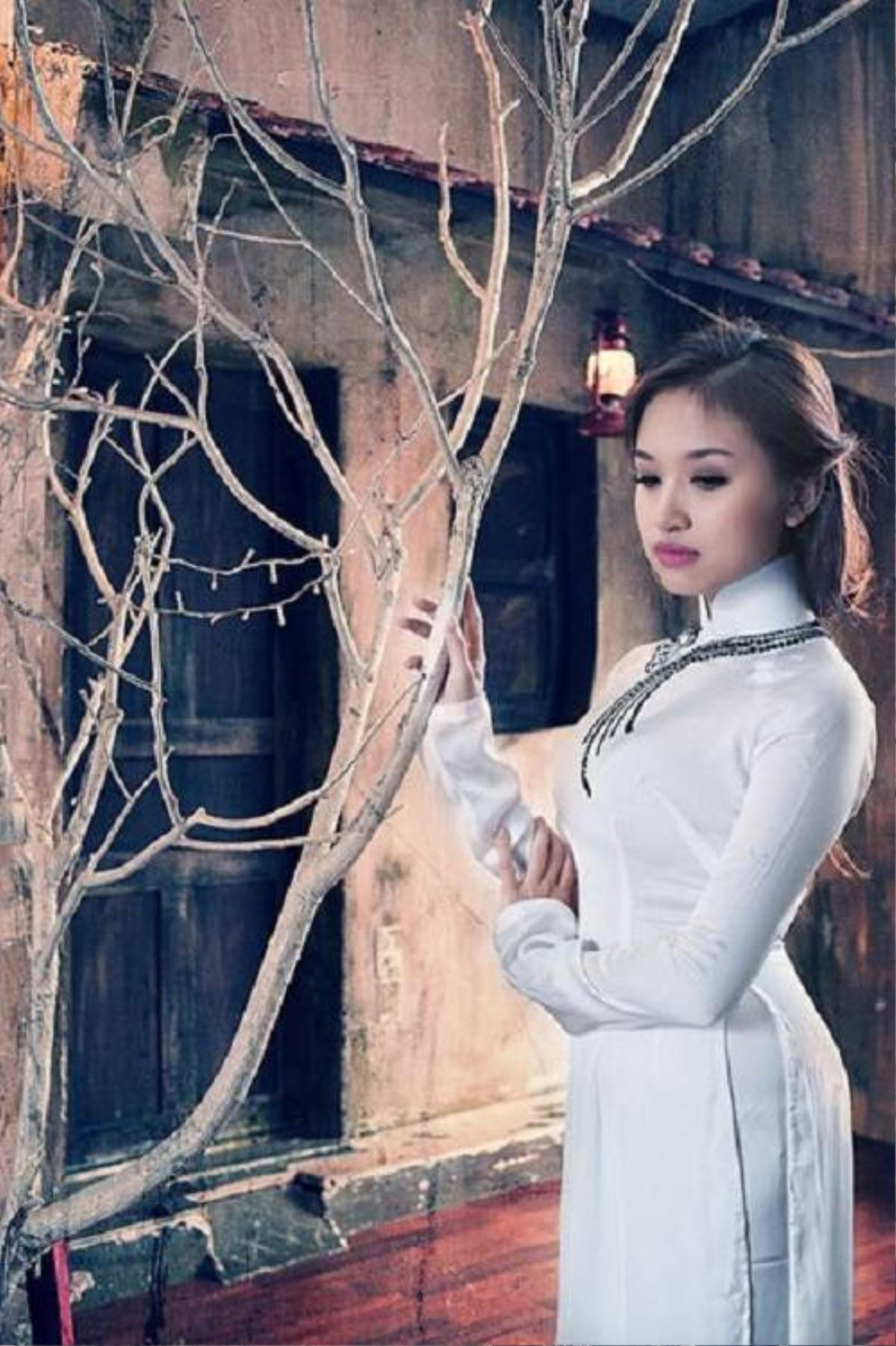 Saostar - ao dai - BTV - Thanh Van