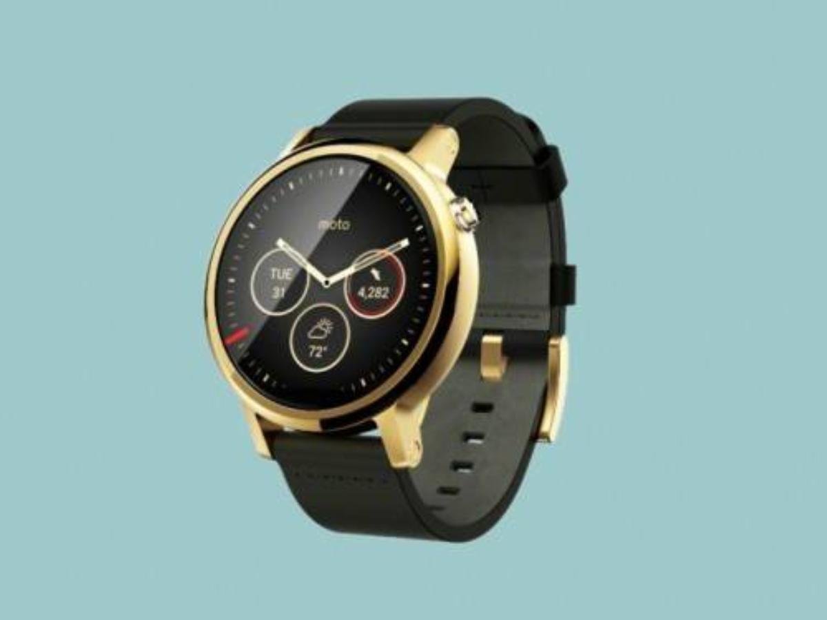 Mẫu Moto 360 thế hệ hai vẫn dữ kiểu dáng mặt tròn được nhiều người ưa thích của phiên bản trước