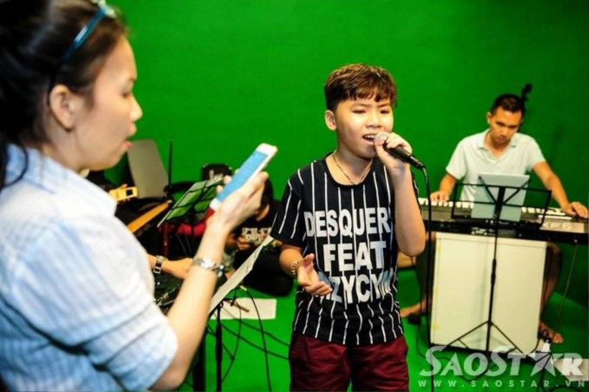 saostar - Cong Quoc - The voice Kids (10)