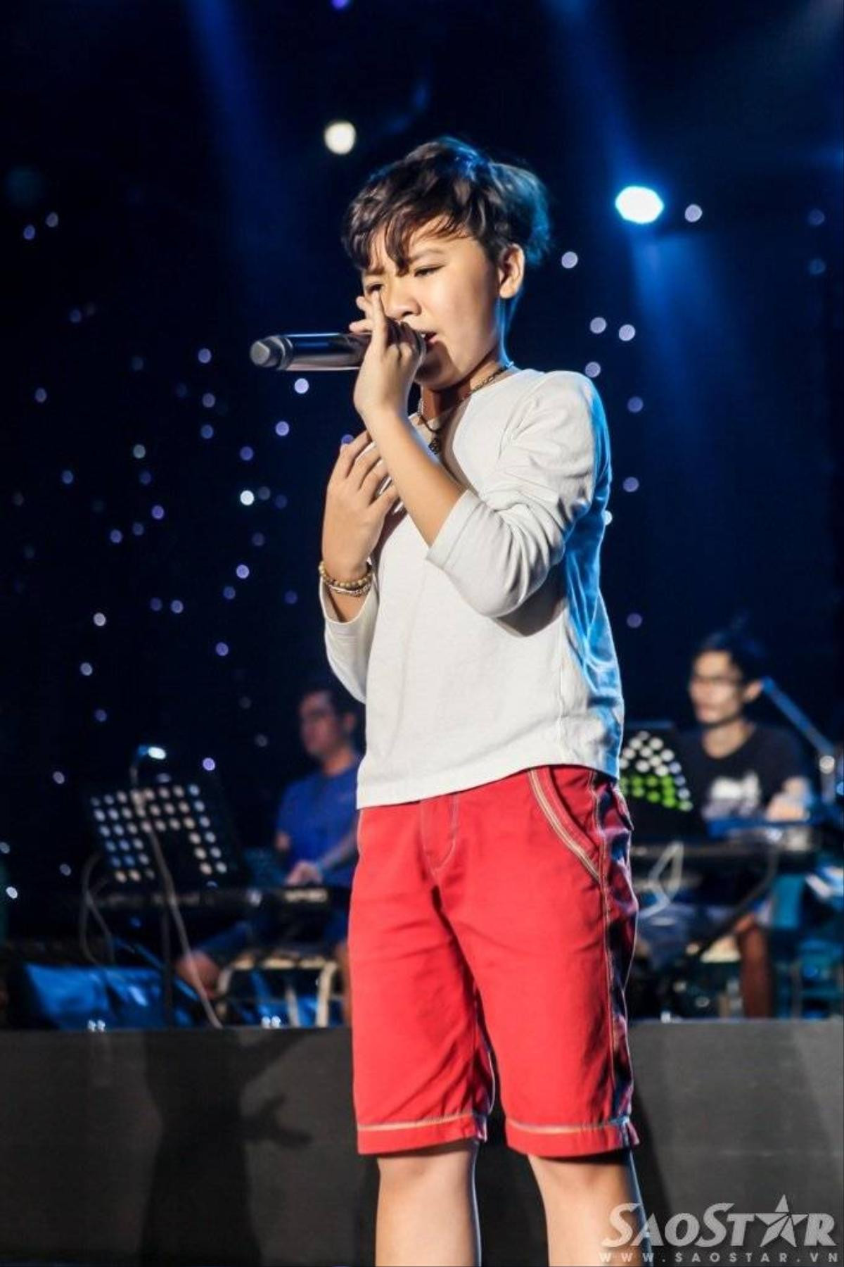 saostar - Cong Quoc - The voice Kids (16)