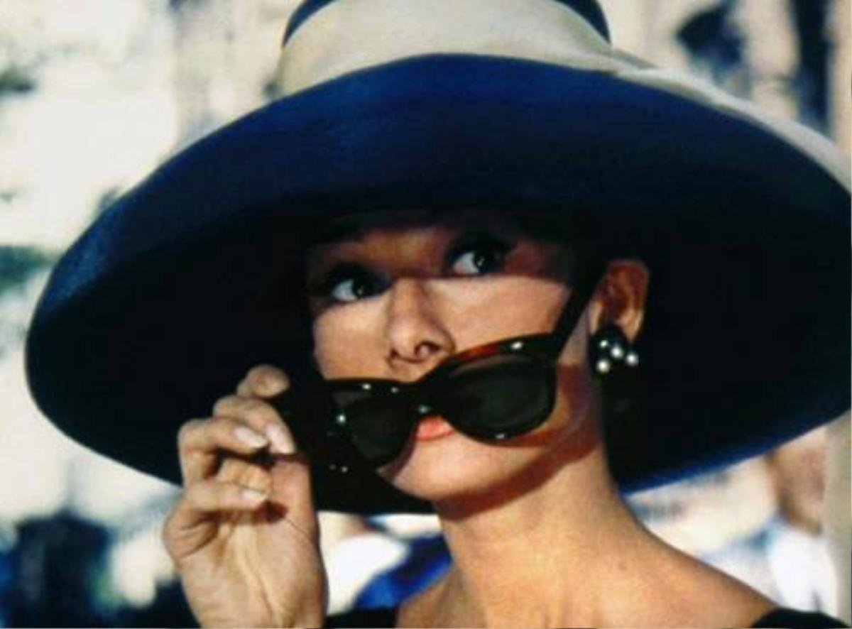 audrey-hepburn-splendida-protagonista-di-colazione-da-tiffany-218166