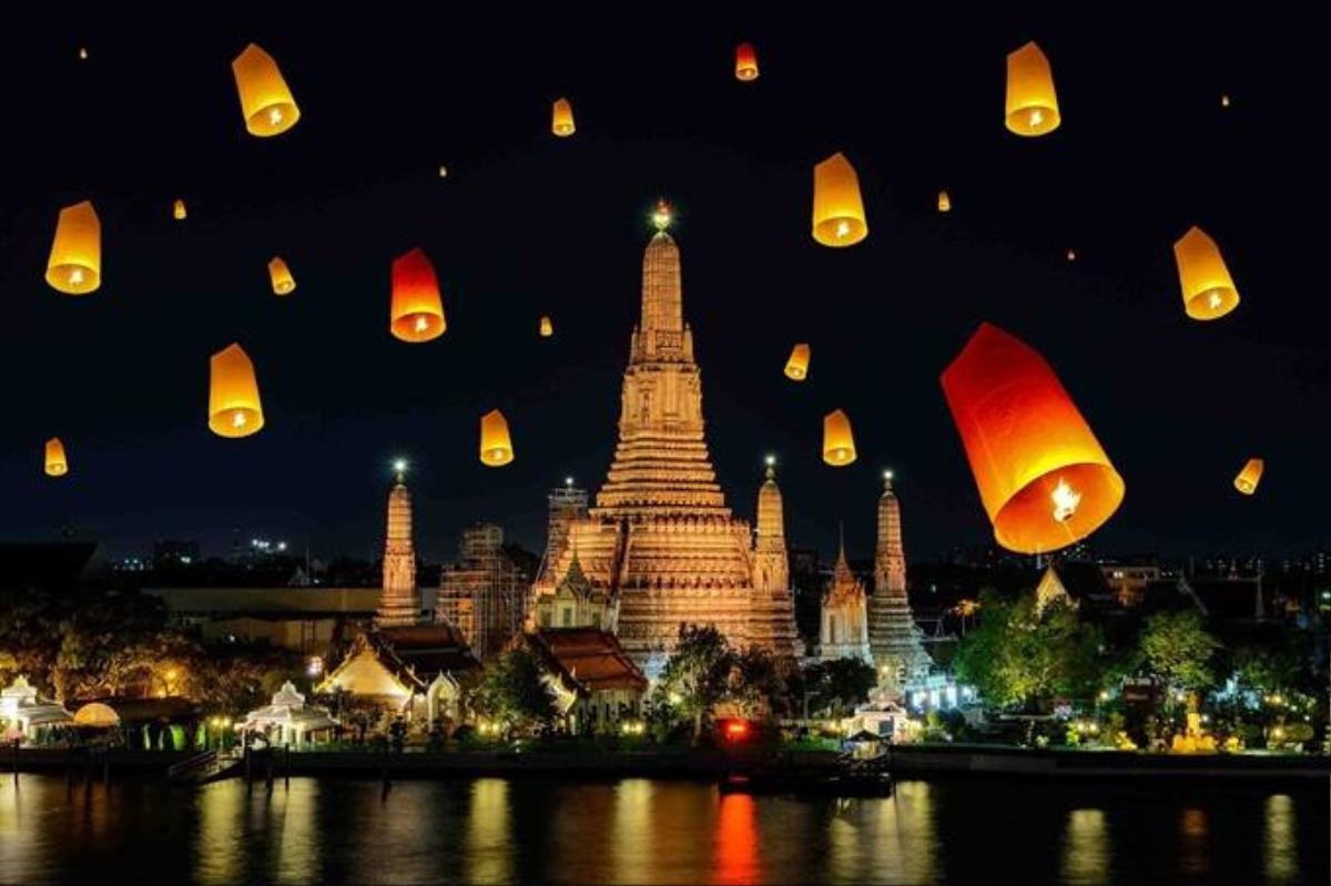 Loy Krathong 2015